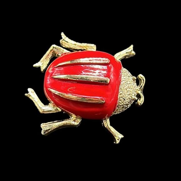 Vintage Gerrys Red Beetle Brooches Set of 2 Gold Tone Insect Pin Fashion Jewelry - Picture 5 of 8